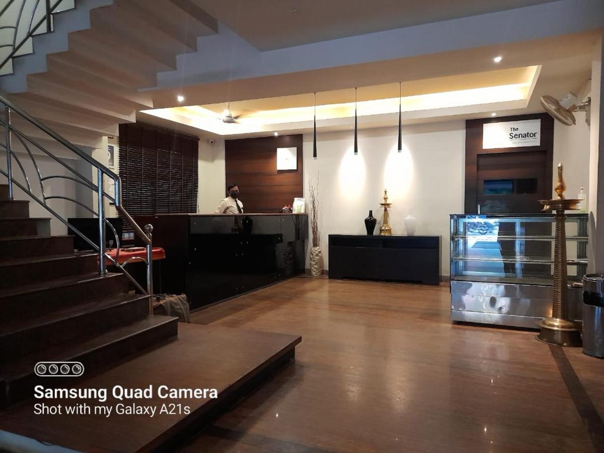 Sayoojyam Residency Hotel Palakkad Bagian luar foto