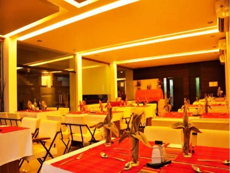 Sayoojyam Residency Hotel Palakkad Bagian luar foto